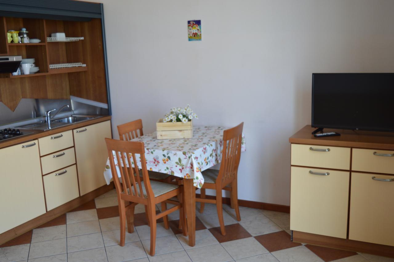 Residenza Villa Margherita Rimini Kültér fotó